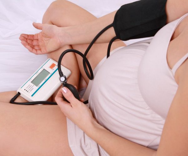 Гипотония может быть вызвана беременностью